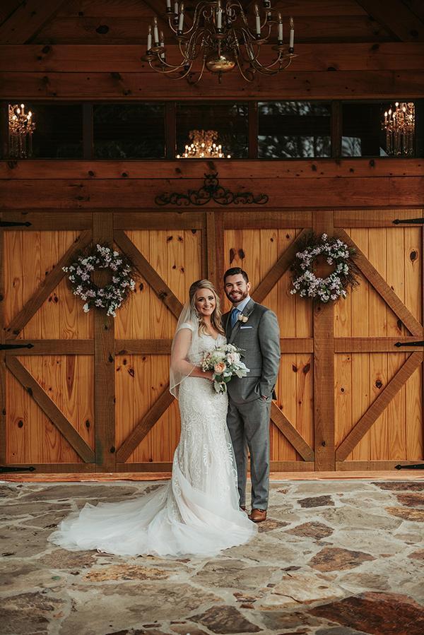 Sierra & Eythan Carter wedding at Shadow Wood Manor was absolutely beautiful.  Here are a few photos courtesy of CRU Photographer.